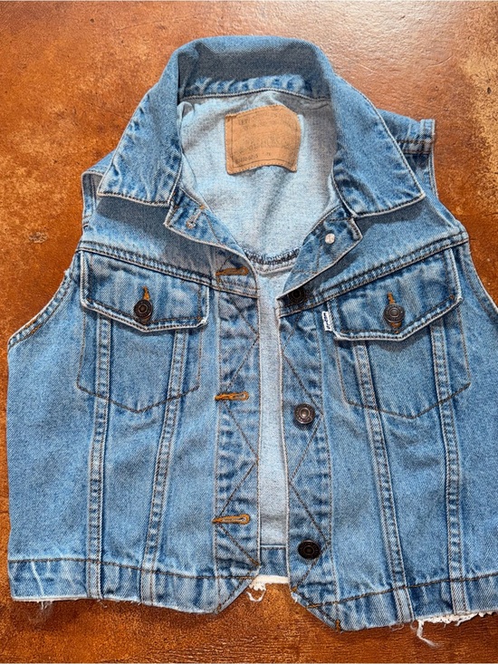 Levi's Jackets & Blazers - Levi’s Classic Light Blue Denim Vest